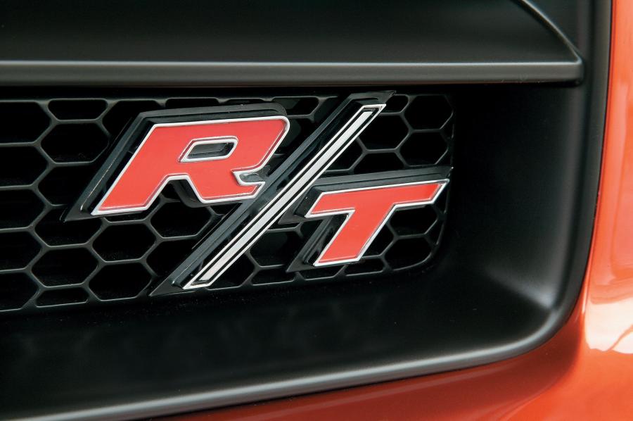  Dodge Charger Daytona R/T 2006 года  (фото 34 из 38)